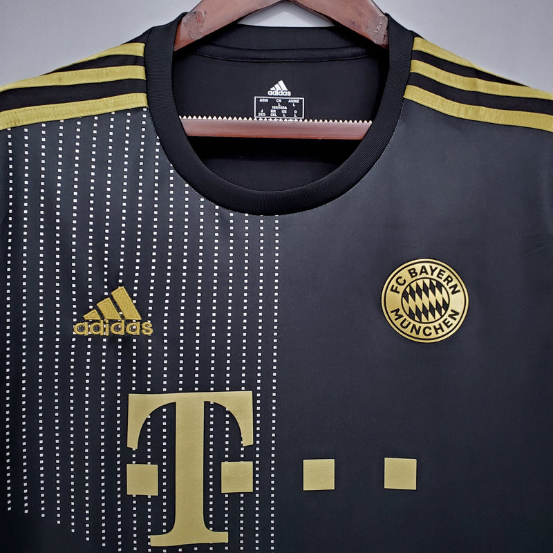 BAYERN MUNICH II 21/22 MAN