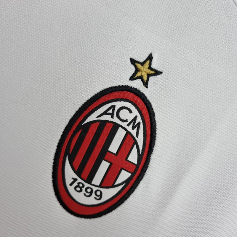 MILAN II 02/03 MAN (RETRO)