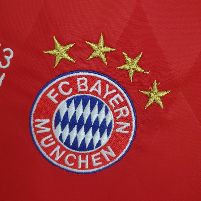 BAYERN MUNICH I 13/14 MAN FINAL CHAMPIONS (RETRO)